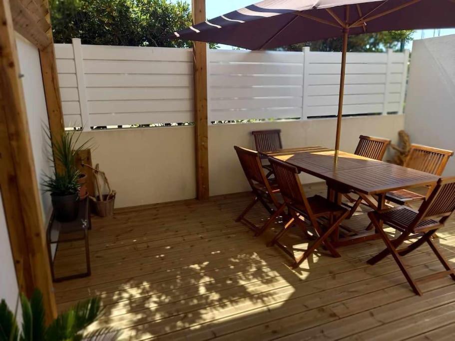 Appartement 100 M2 Terrasse Piscine กรุยซ็อง ภายนอก รูปภาพ